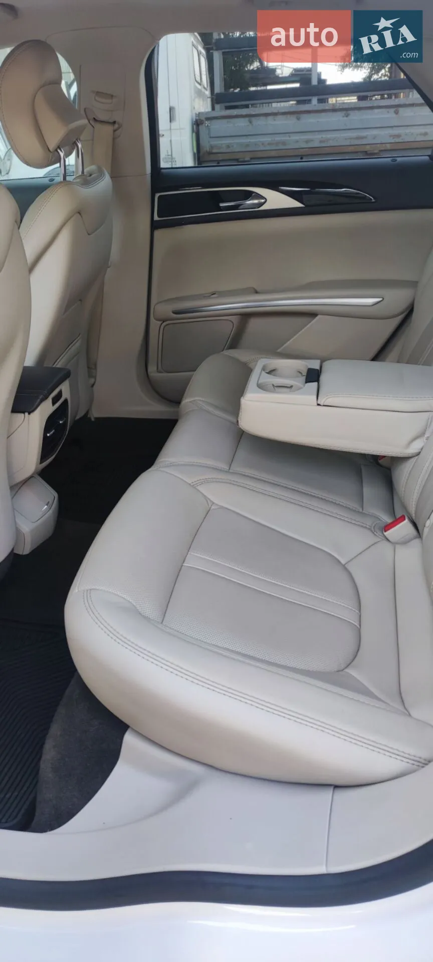 2015 Lincoln MKZ - мініатюра 6