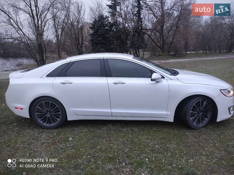 Седан Lincoln MKZ 2016 в Дніпрі