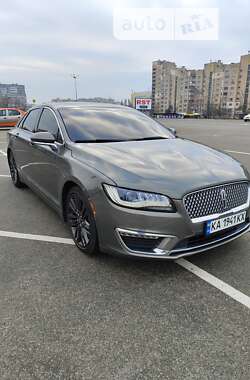 Седан Lincoln MKZ 2016 в Киеве