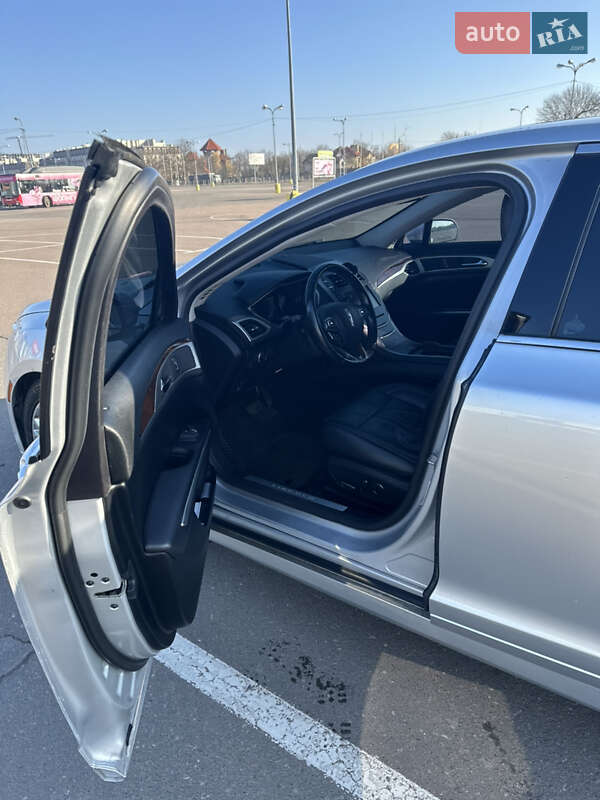 Седан Lincoln MKZ 2014 в Одессе