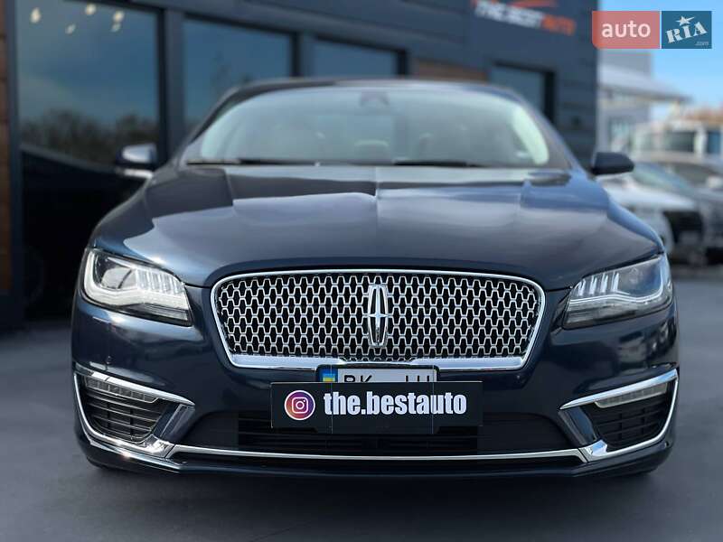 Седан Lincoln MKZ 2016 в Ровно