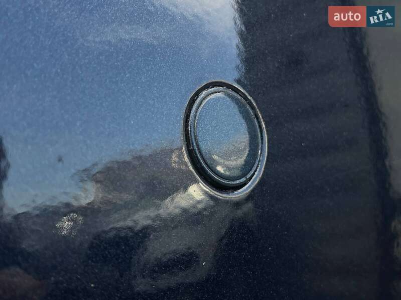 Седан Lincoln MKZ 2016 в Ровно