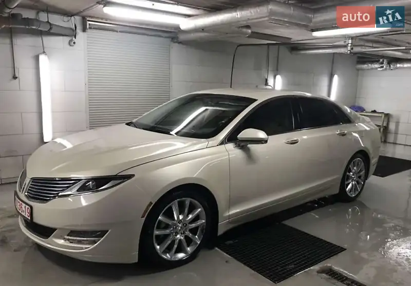 Lincoln MKZ