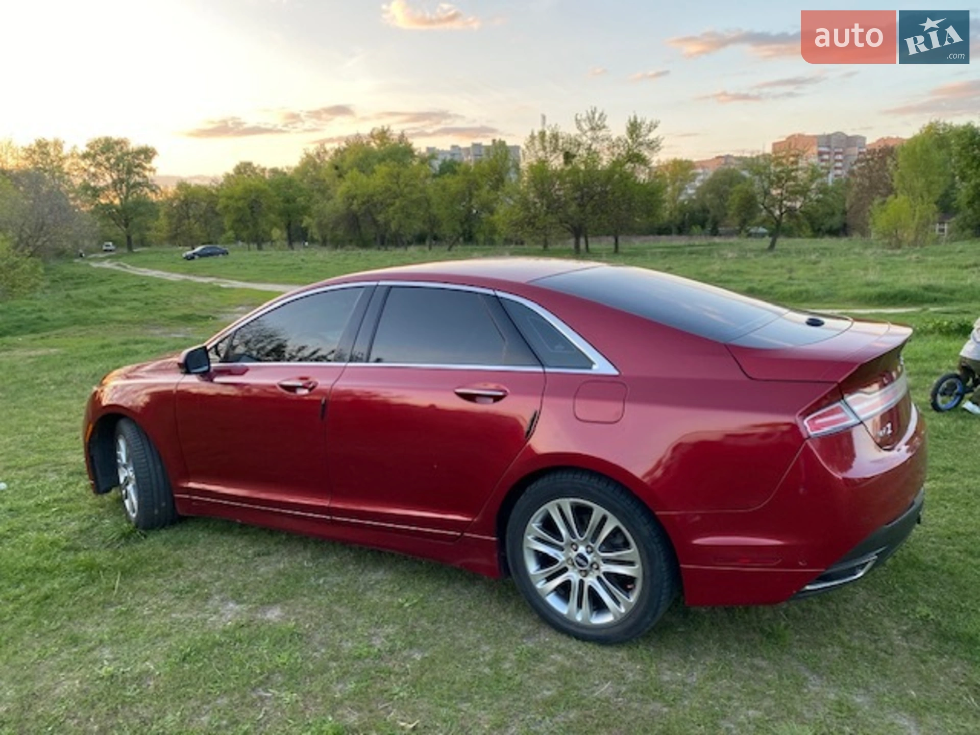 2013 Lincoln MKZ - мініатюра 5