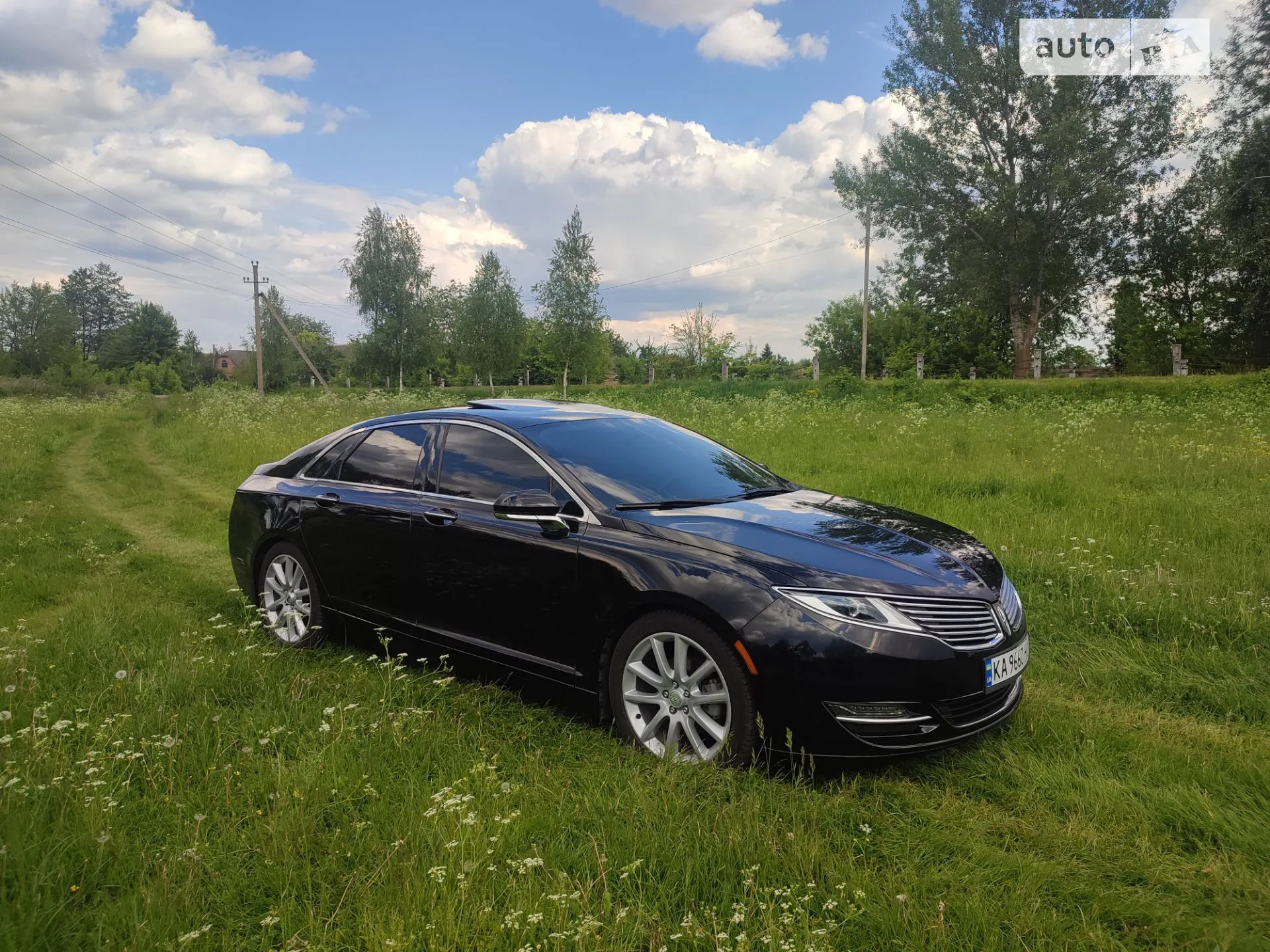 2016 Lincoln MKZ - мініатюра 2
