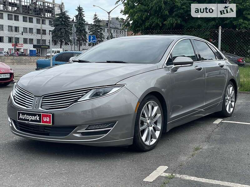 Lincoln MKZ 2015