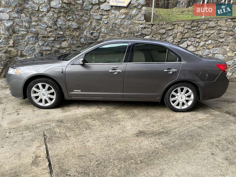 Седан Lincoln MKZ 2011 в Ровно