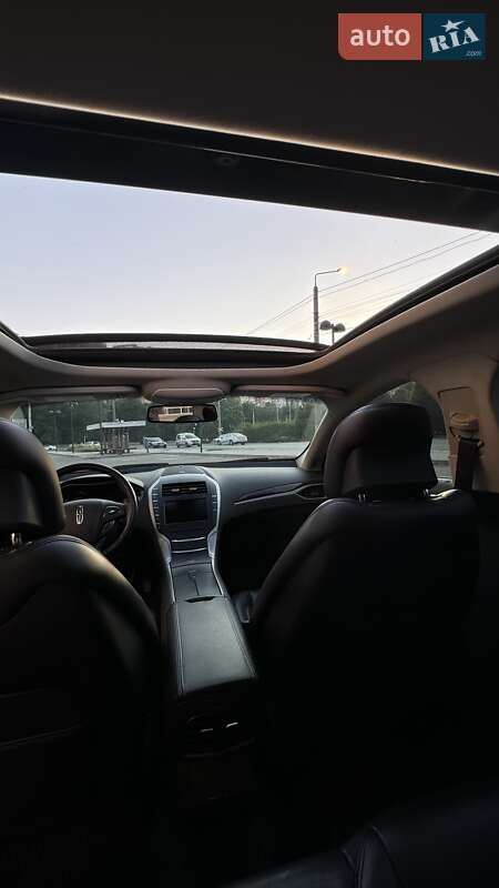 Седан Lincoln MKZ 2013 в Дніпрі