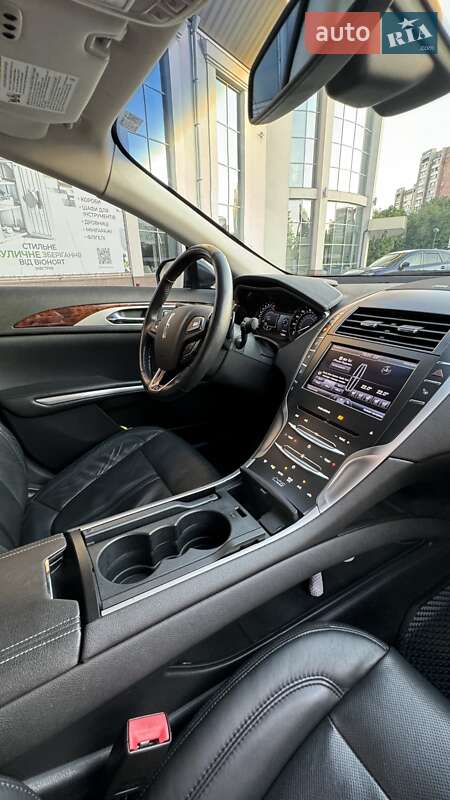 Седан Lincoln MKZ 2013 в Дніпрі