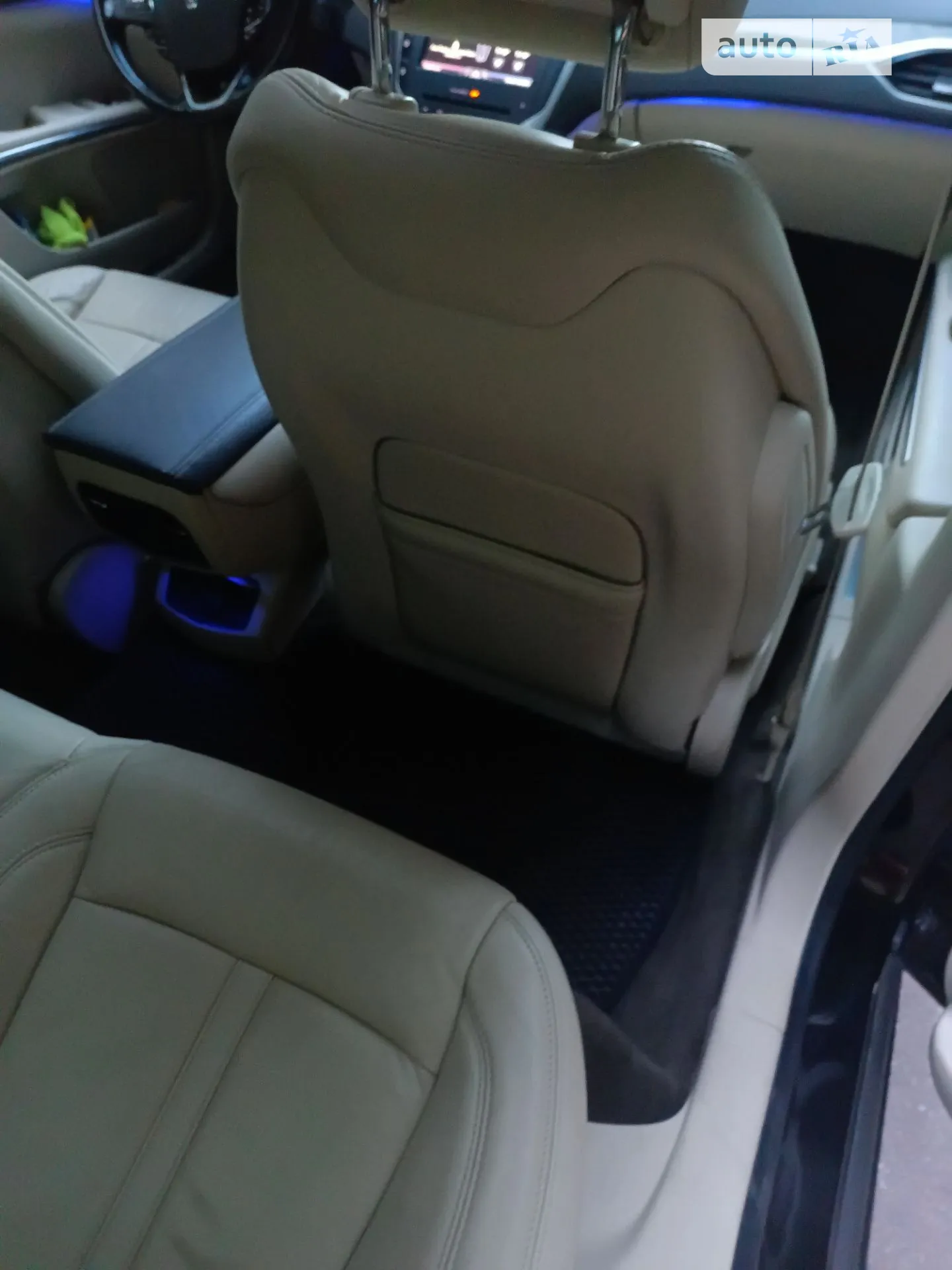2014 Lincoln MKZ - мініатюра 20