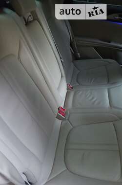 Седан Lincoln MKZ 2014 в Сумах