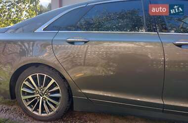 Седан Lincoln MKZ 2016 в 