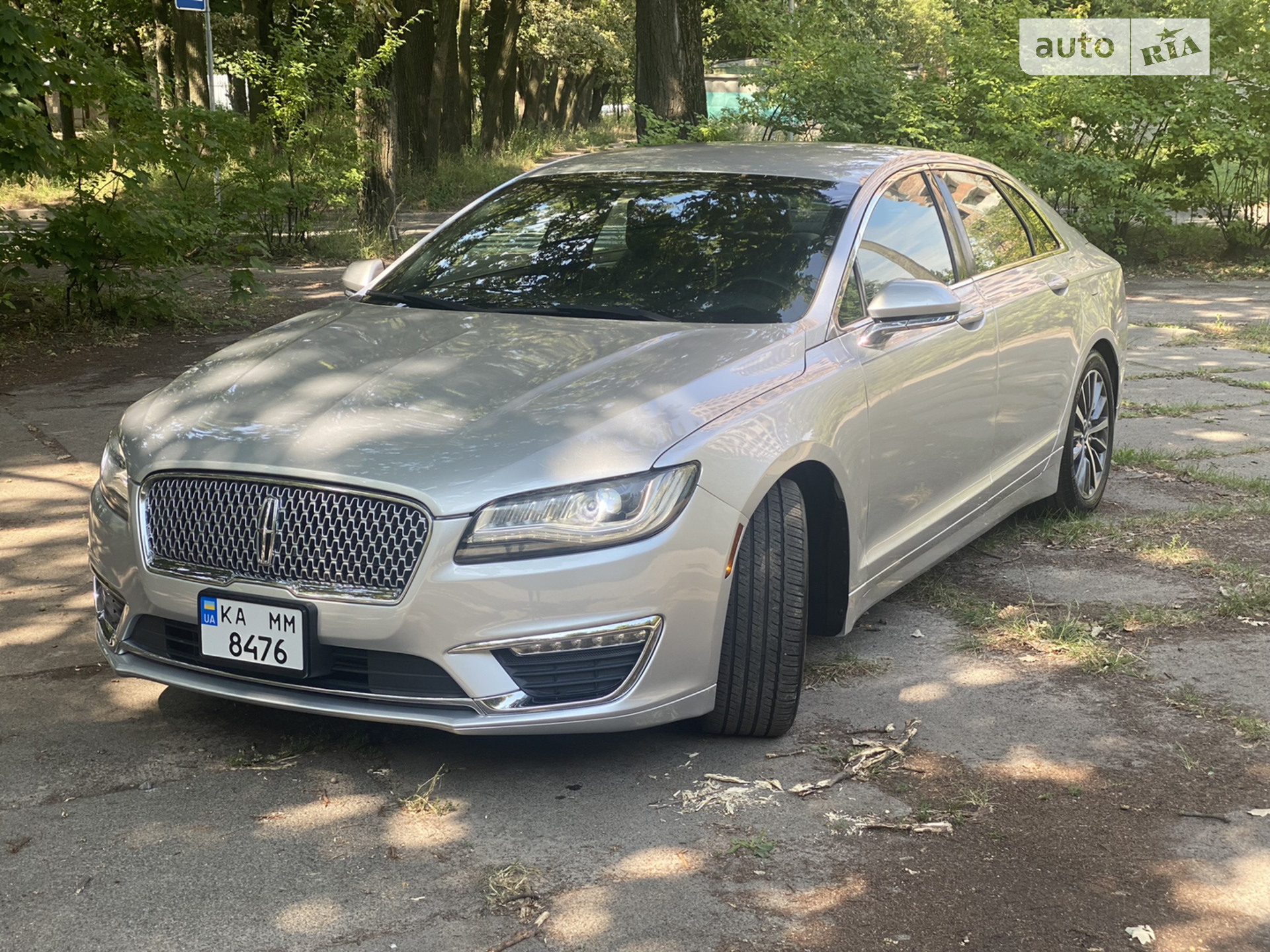 2017 Lincoln MKZ - мініатюра 2