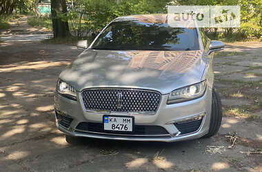 Седан Lincoln MKZ 2017 в 