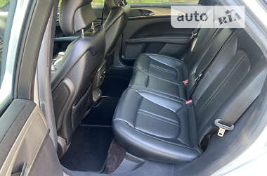 Седан Lincoln MKZ 2017 в 