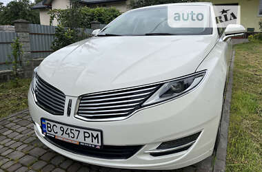 Седан Lincoln MKZ 2013 в Львове