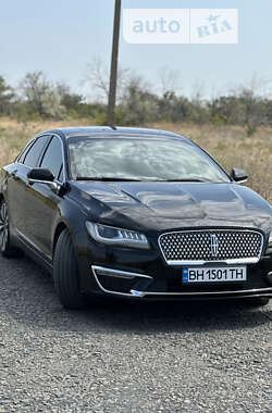 Седан Lincoln MKZ 2016 в Рени