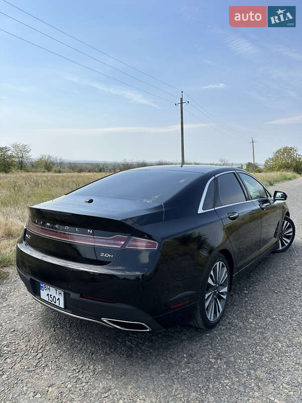 Седан Lincoln MKZ 2016 в Рені