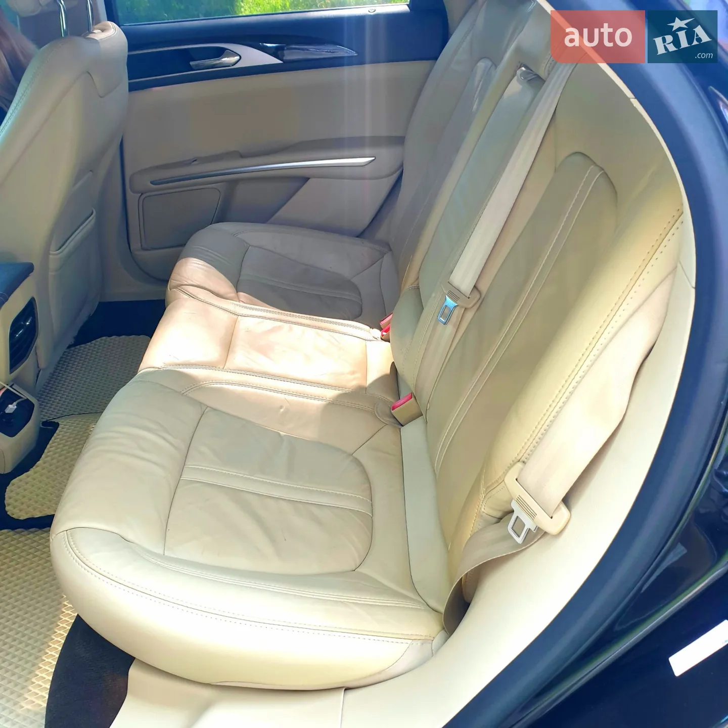2014 Lincoln MKZ - мініатюра 11