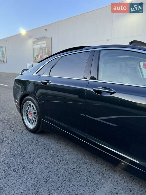 Седан Lincoln MKZ 2014 в Одессе