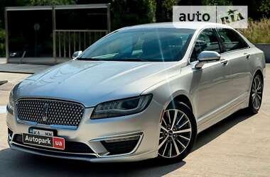 Седан Lincoln MKZ 2016 в Києві