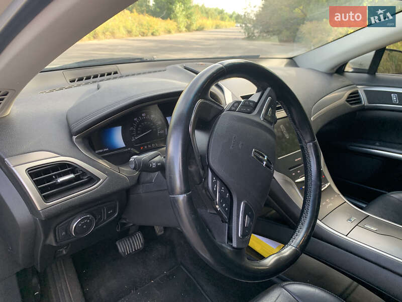 Седан Lincoln MKZ 2015 в Києві