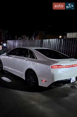 Седан Lincoln MKZ 2017 в Львові