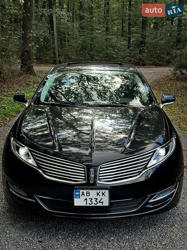 Седан Lincoln MKZ 2014 в Виннице