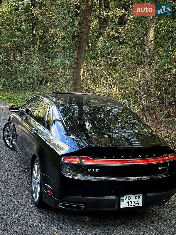 Седан Lincoln MKZ 2014 в Виннице