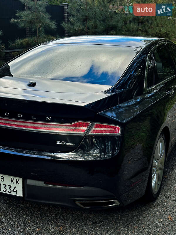 Седан Lincoln MKZ 2014 в Виннице