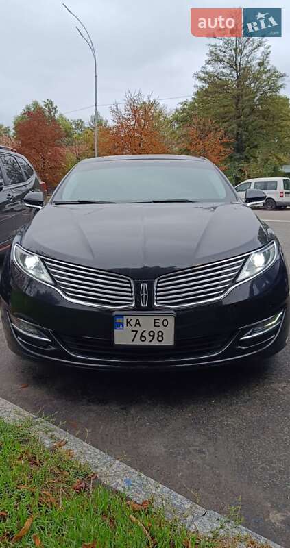 Lincoln MKZ 2014