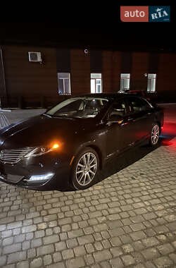 Седан Lincoln MKZ 2014 в 
