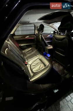 Седан Lincoln MKZ 2014 в 