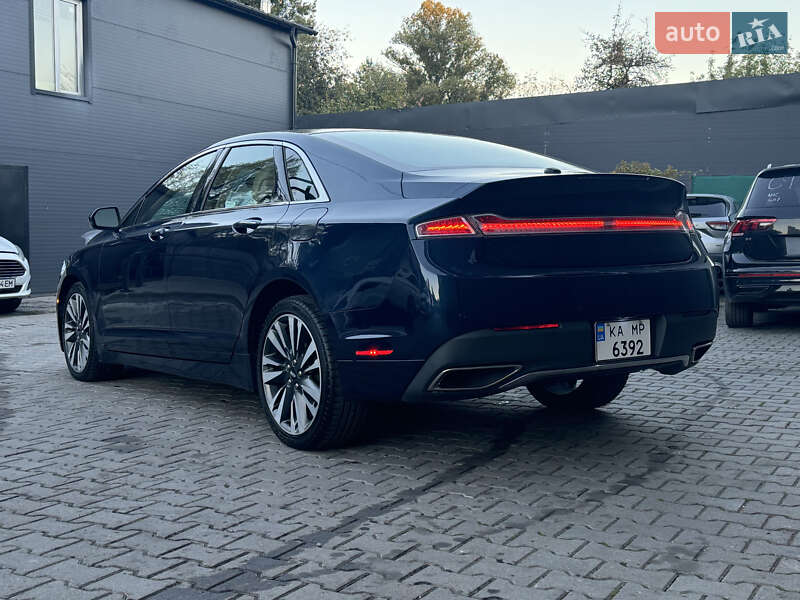 Седан Lincoln MKZ 2016 в Киеве