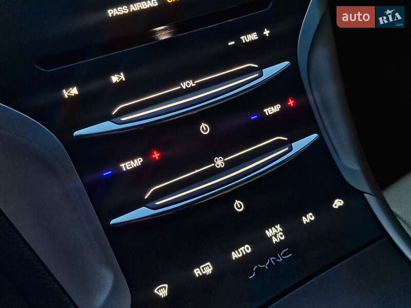 Седан Lincoln MKZ 2015 в Николаеве фото 41 Седан Lincoln MKZ 2015 в Николаеве