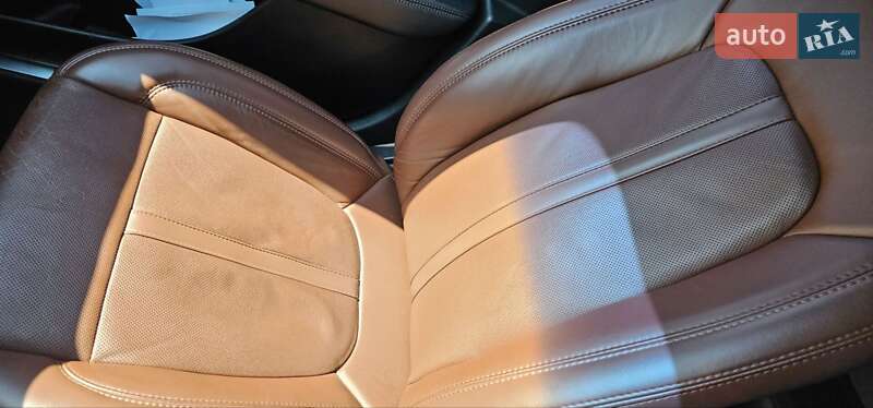 Седан Lincoln MKZ 2018 в Виннице