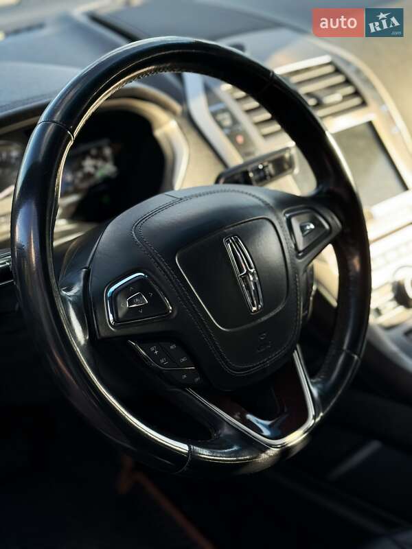 Седан Lincoln MKZ 2016 в Кропивницком