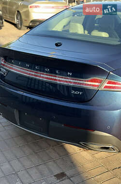 Седан Lincoln MKZ 2017 в 