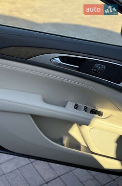 Седан Lincoln MKZ 2017 в 