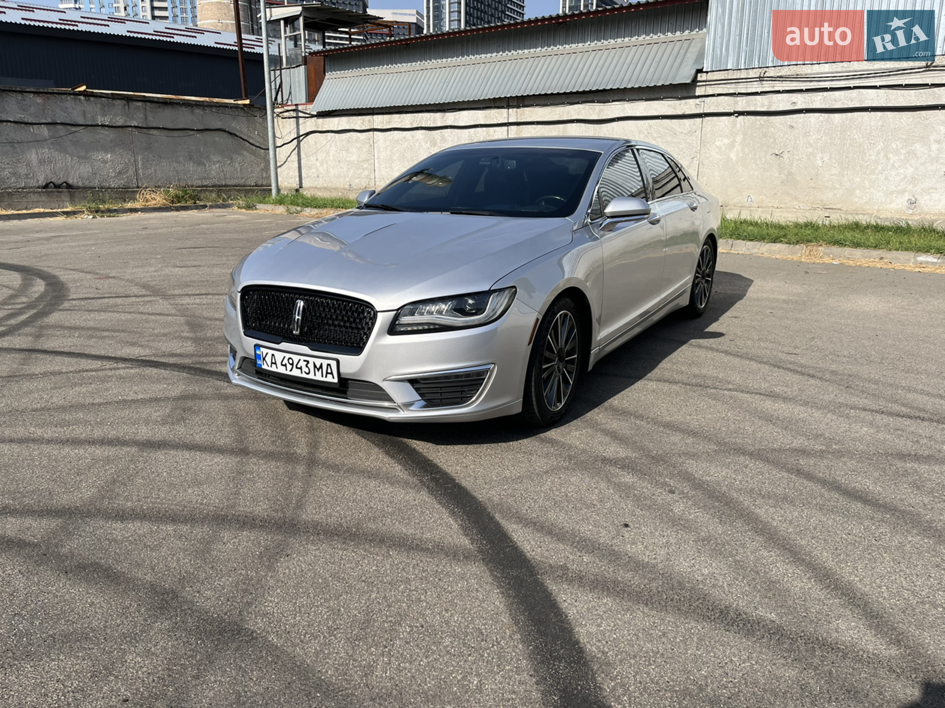 2016 Lincoln MKZ - мініатюра 3