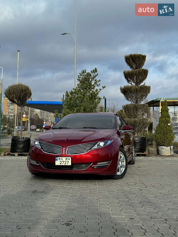 Lincoln MKZ 2015