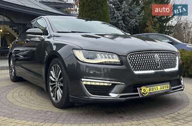 Седан Lincoln MKZ 2016 в Львове