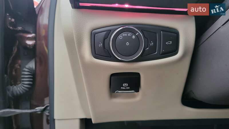 Седан Lincoln MKZ 2019 в Киеве
