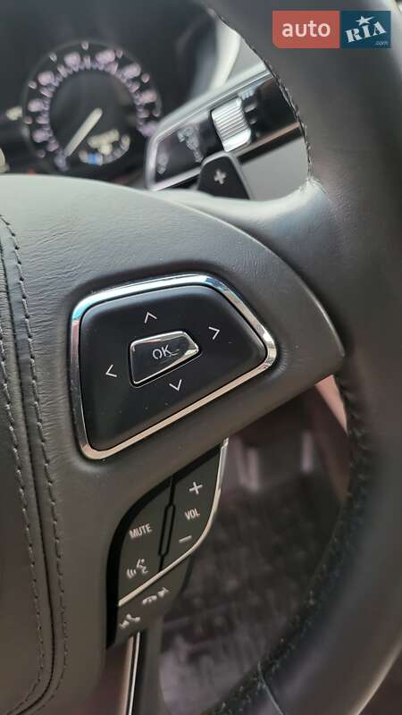 Седан Lincoln MKZ 2019 в Киеве