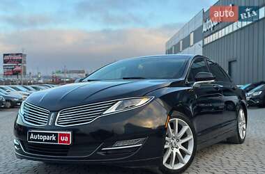 Седан Lincoln MKZ 2014 в Львові