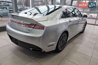 Седан Lincoln MKZ 2015 в 