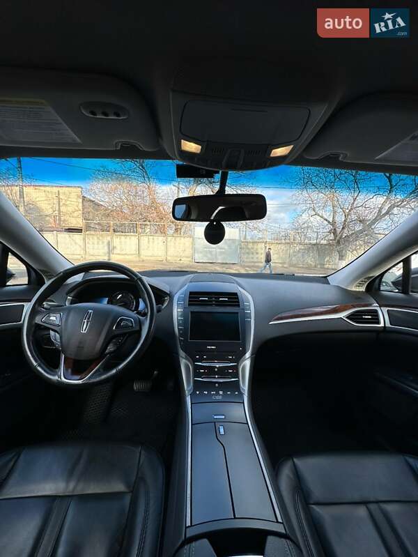 Седан Lincoln MKZ 2013 в Одессе