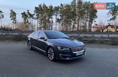 Седан Lincoln MKZ 2016 в Киеве