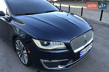 Седан Lincoln MKZ 2016 в 