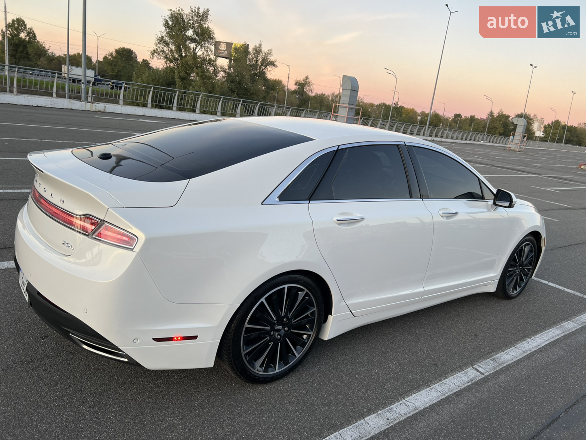 2012 Lincoln MKZ - мініатюра 10